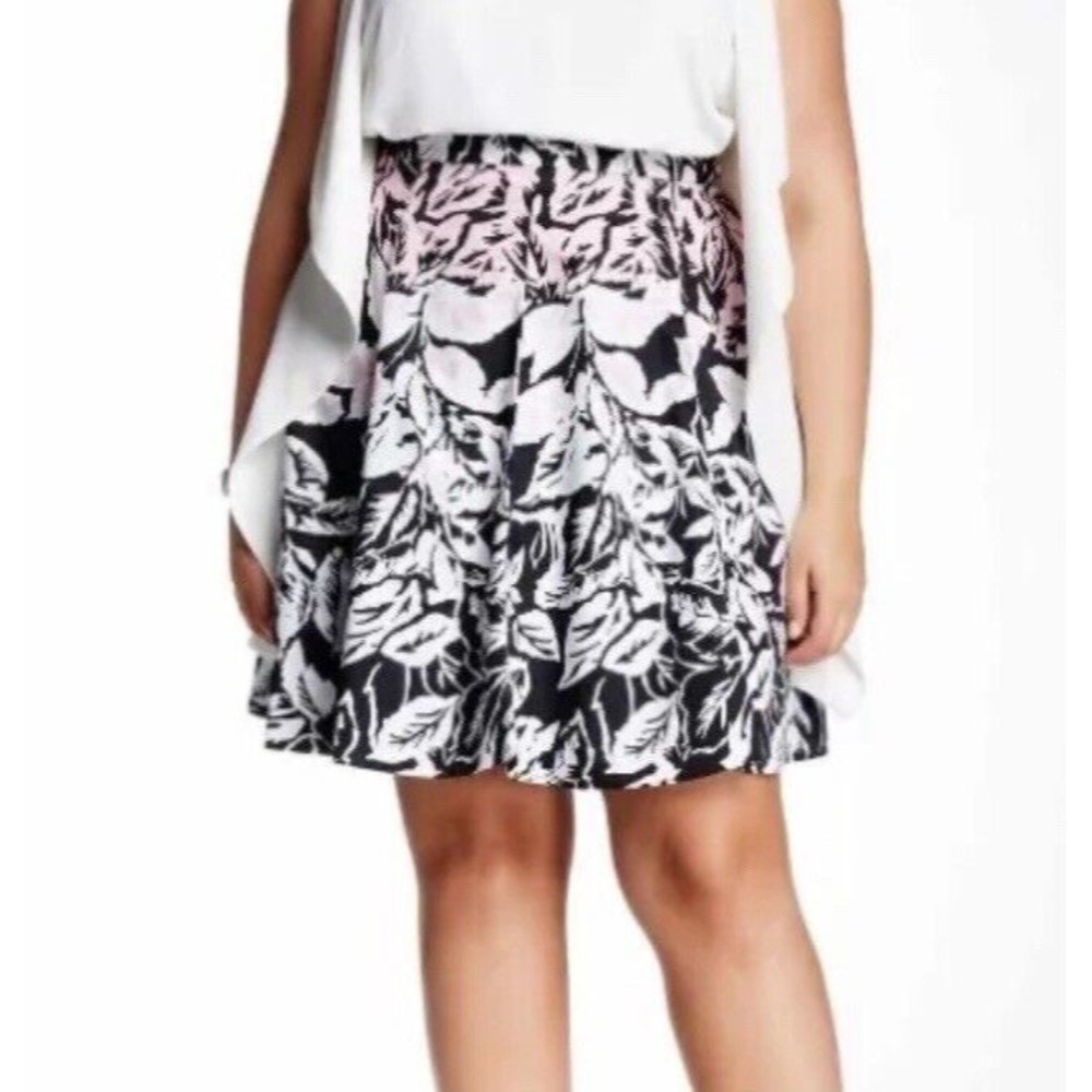 AMANDA & CHELSEA Floral Circle Skirt Pink Black Size Small